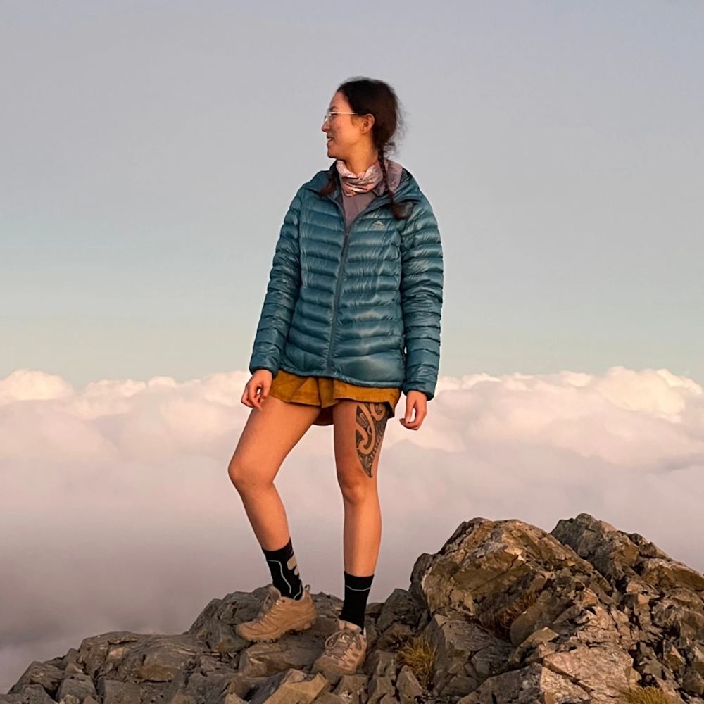 Active Adventures Guide, Ferni, hiking in New Zealand